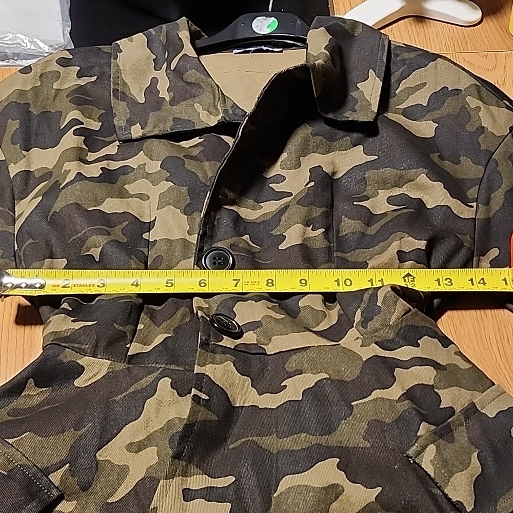Jacket - Picture 5 of 6